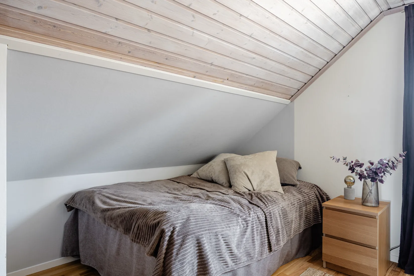 Villa, Radhus, Smålandsvägen 42, Ormsta, Vallentuna