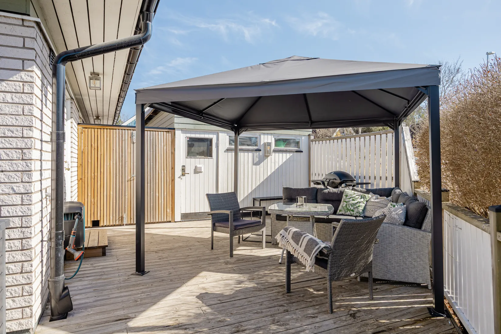 Villa, Radhus, Smålandsvägen 42, Ormsta, Vallentuna