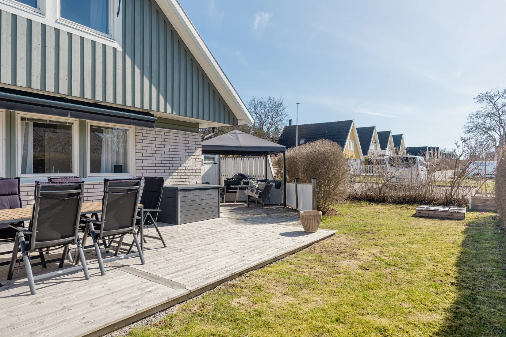 Villa, Radhus, Smålandsvägen 42, Ormsta, Vallentuna