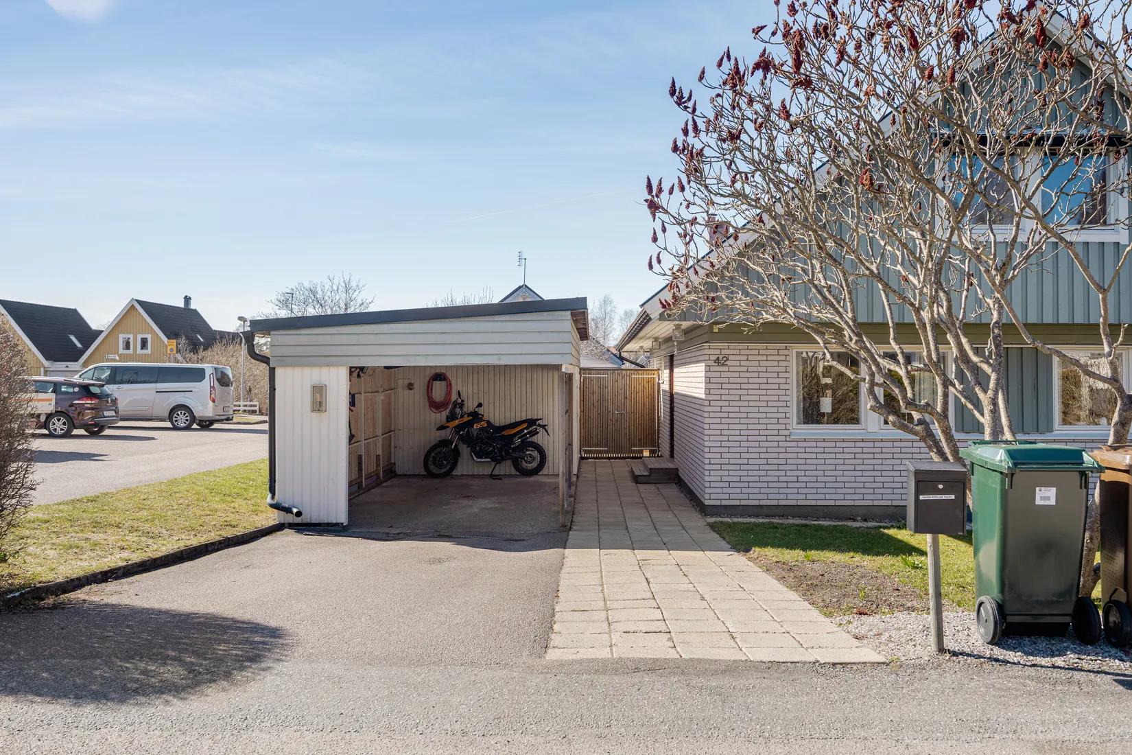 Villa, Radhus, Smålandsvägen 42, Ormsta, Vallentuna