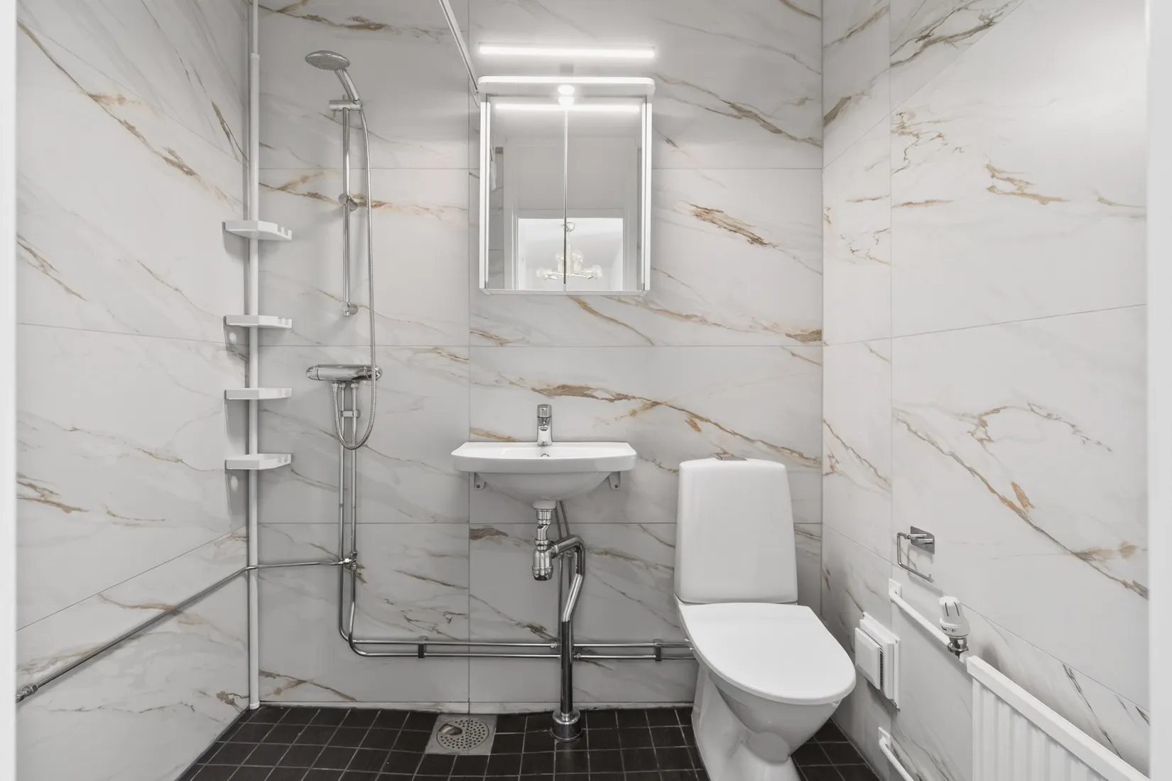 Bostadsrätt, Storängsvägen 9B, Centralt, Österåker