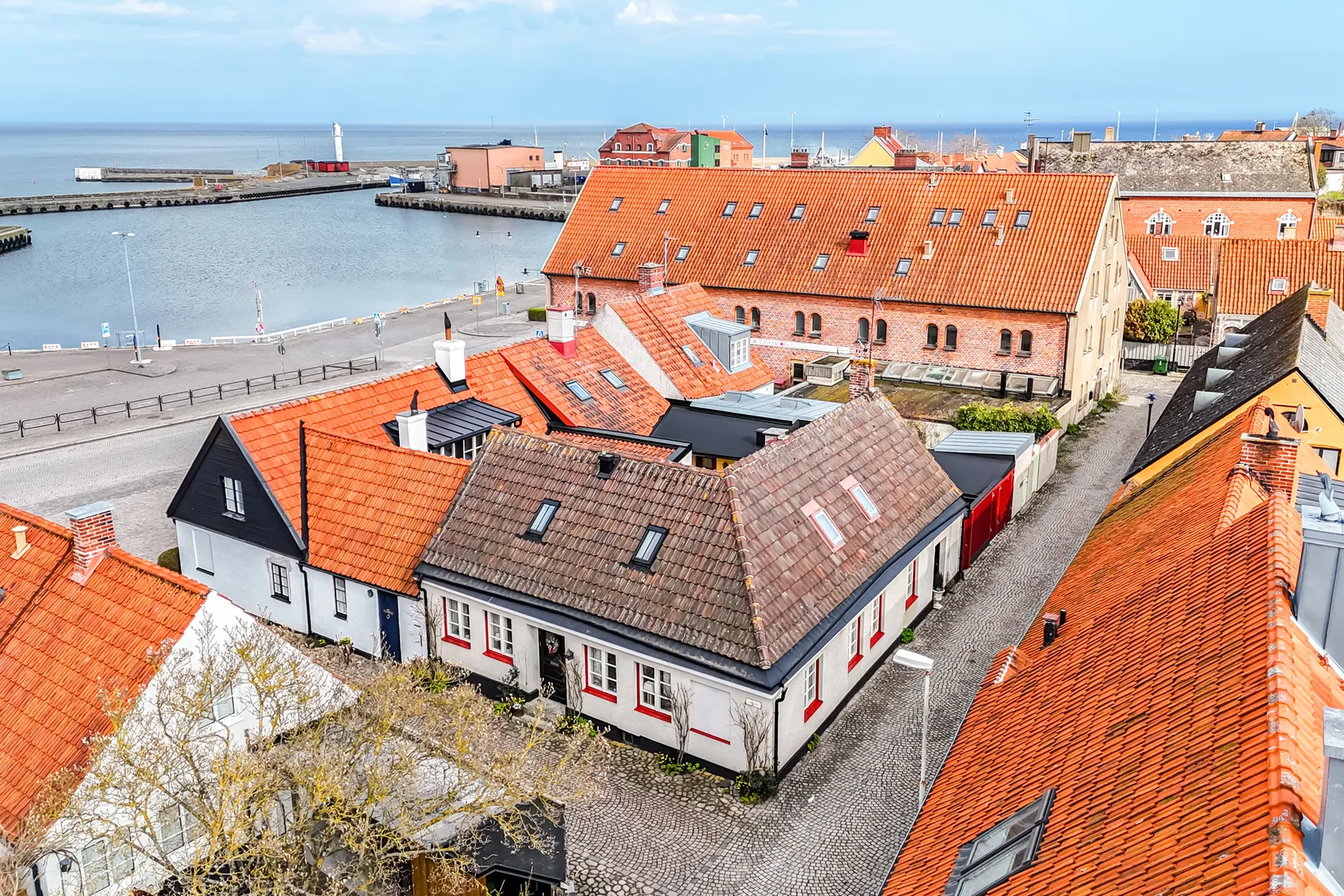 Villa, Radhus, Laxgatan 3, Gamla Stan, Simrishamn