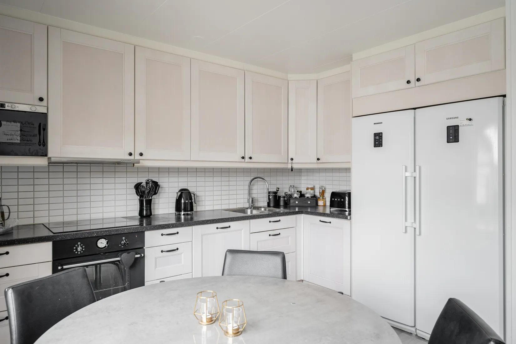 Villa, Radhus, KRAGSTALUNDSVÄGEN 105, Kragstalund, Vallentuna