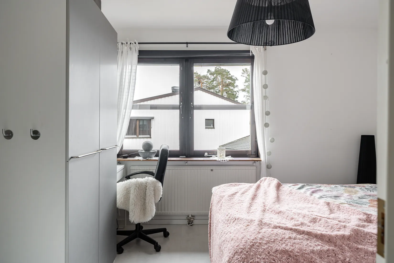 Villa, Radhus, KRAGSTALUNDSVÄGEN 105, Kragstalund, Vallentuna