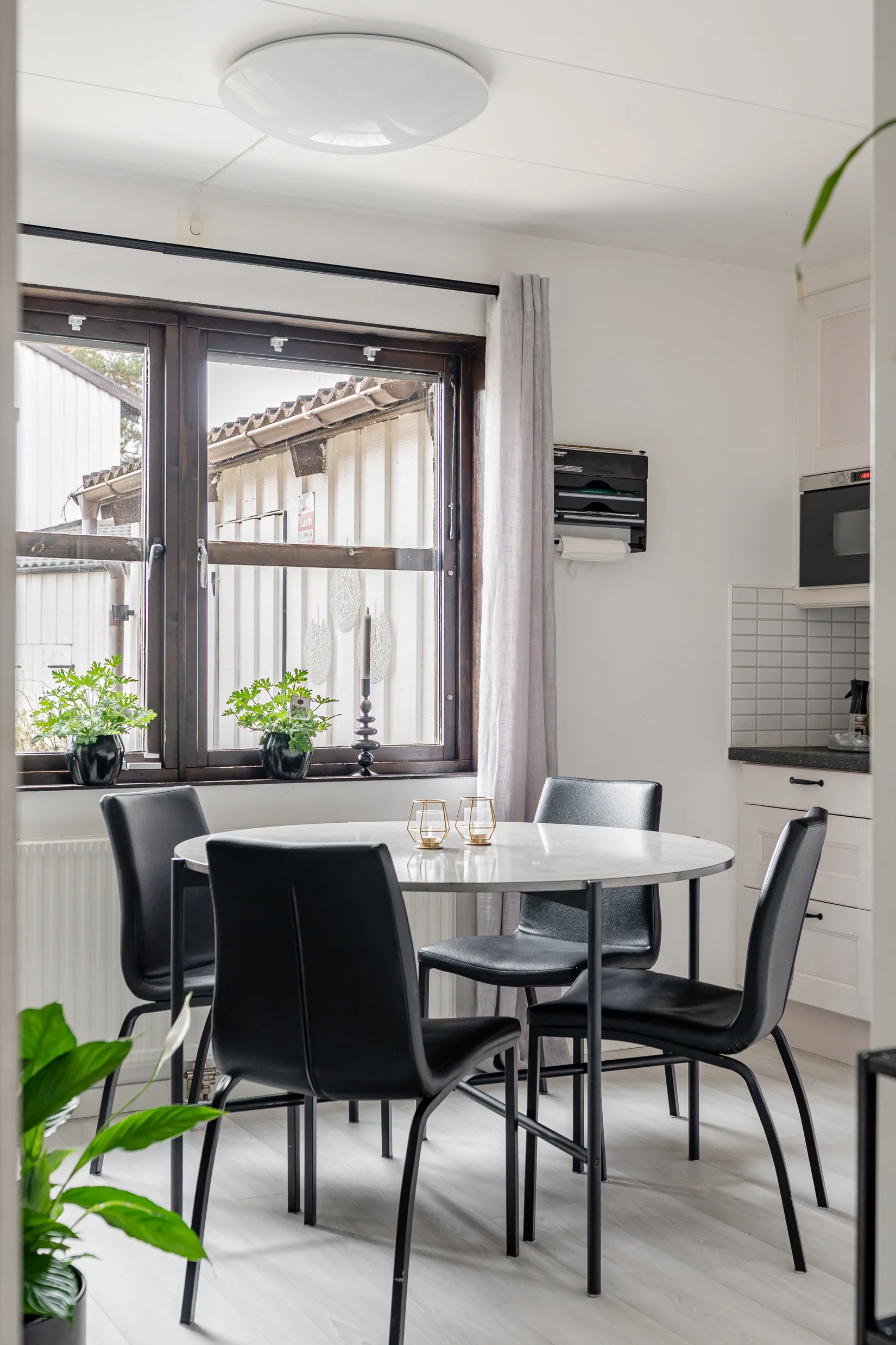 Villa, Radhus, KRAGSTALUNDSVÄGEN 105, Kragstalund, Vallentuna