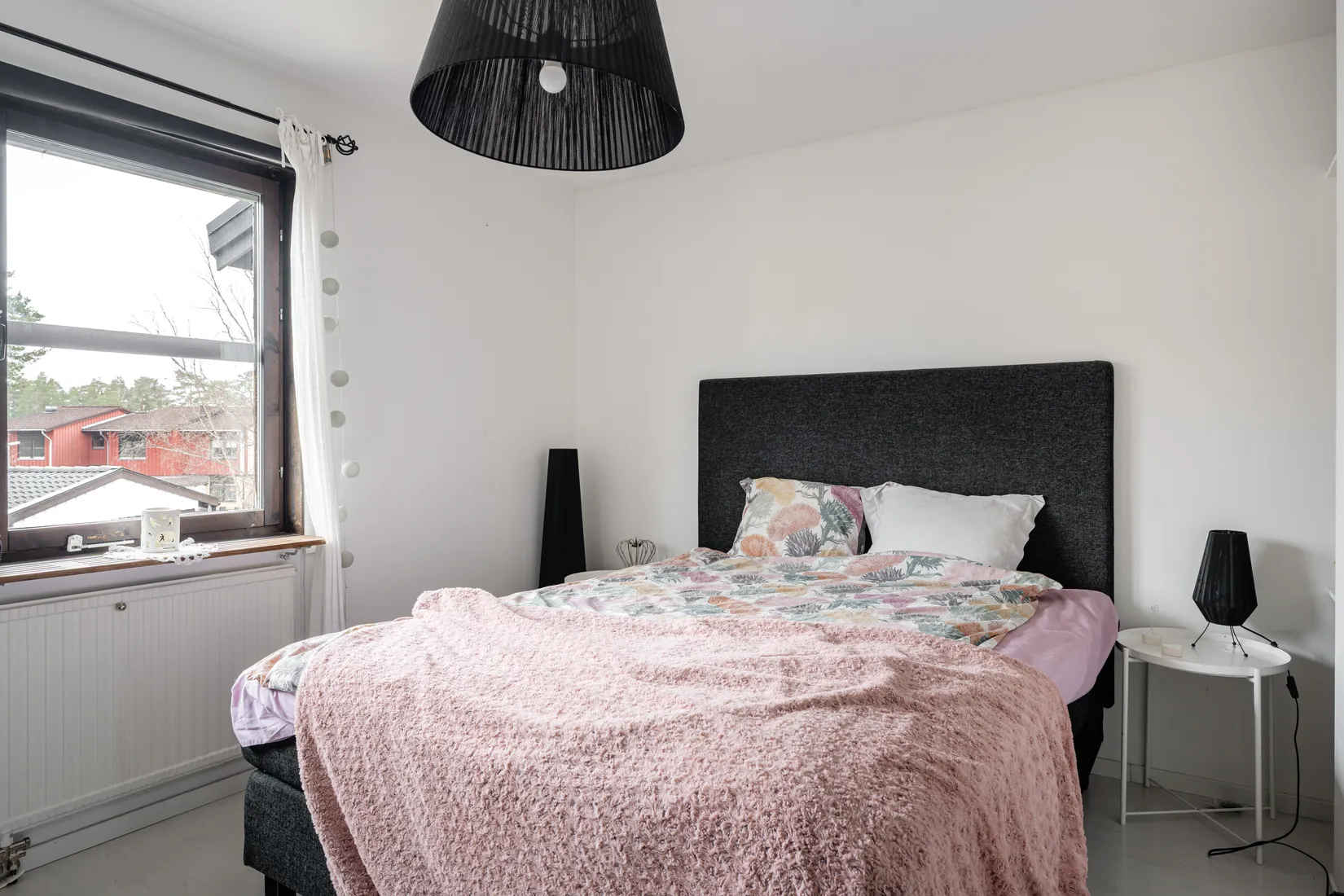 Villa, Radhus, KRAGSTALUNDSVÄGEN 105, Kragstalund, Vallentuna