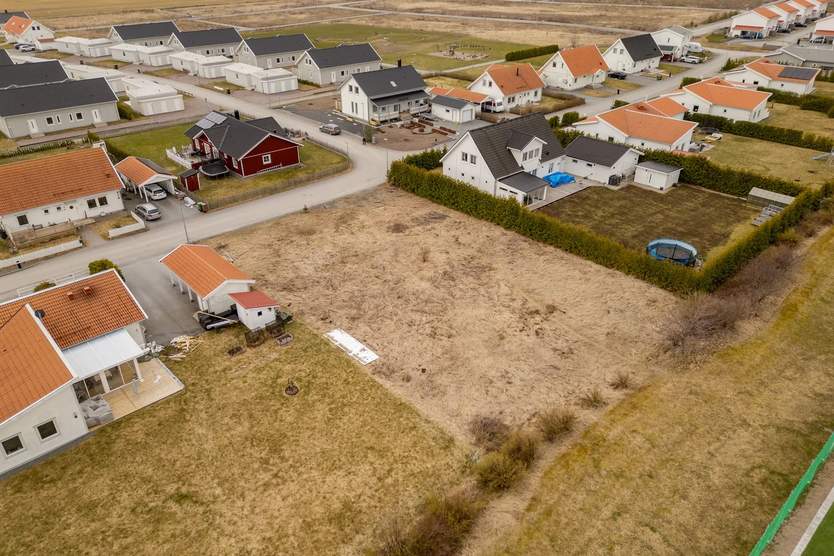 Tomt, Fältvägen 8, Grillby, Enköping