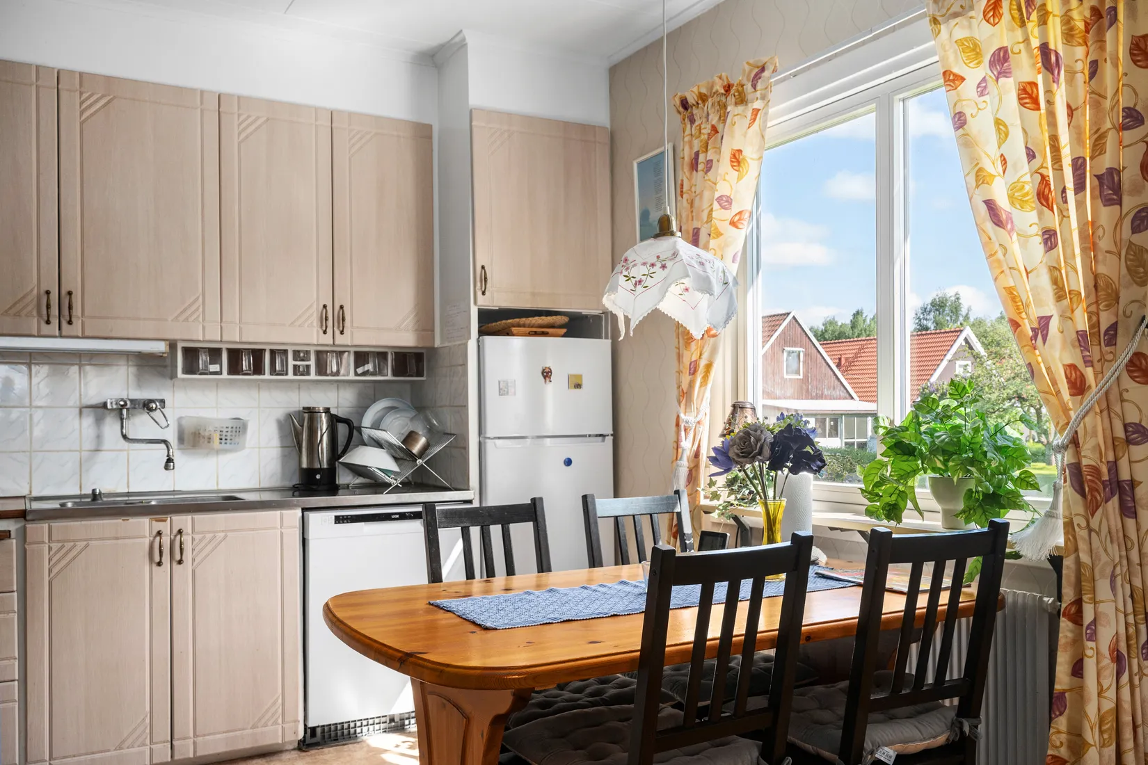Villa, Knektgatan 12, Romme, Borlänge