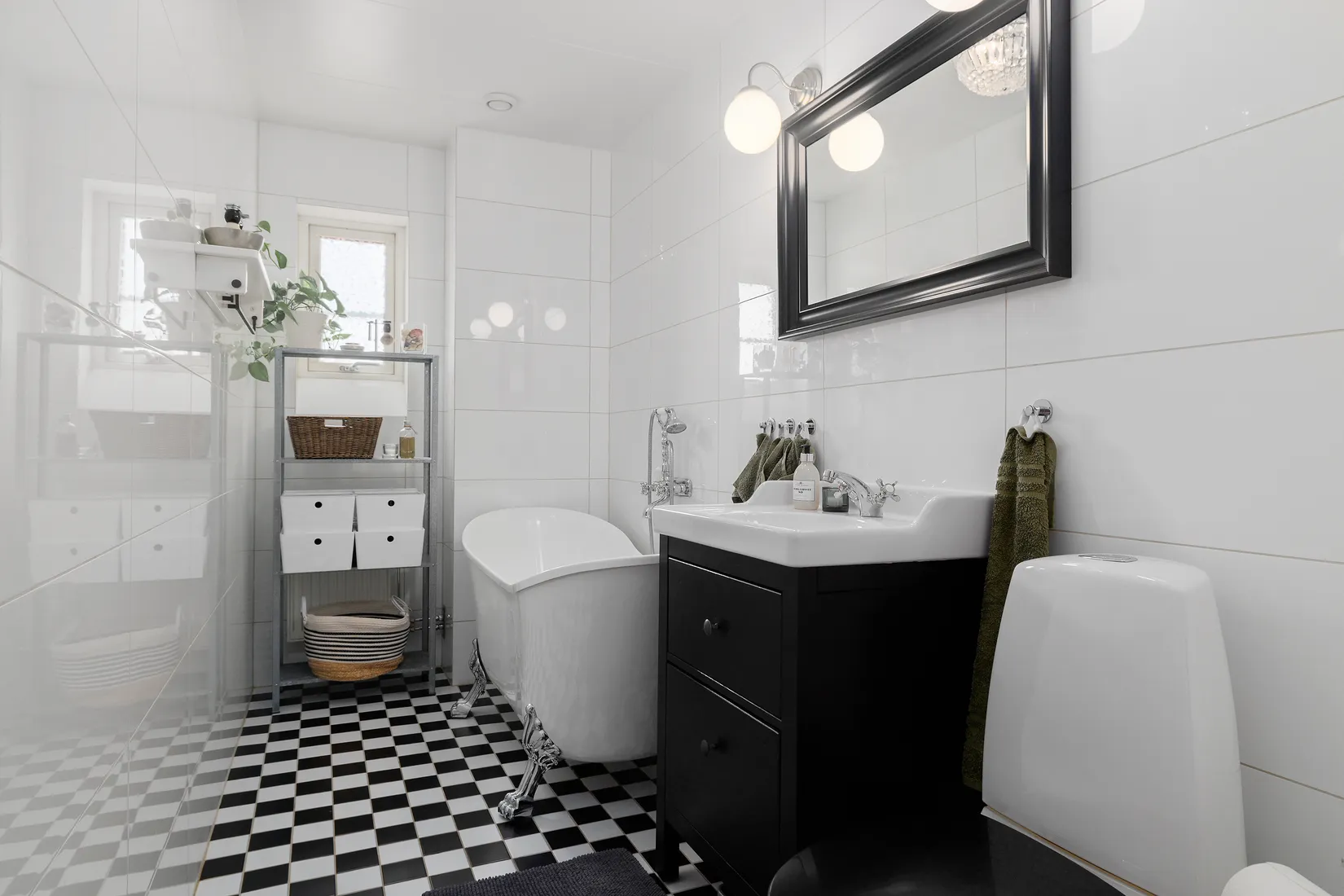 Radhus, Enbacksvägen 6, Pilsbo, Sigtuna