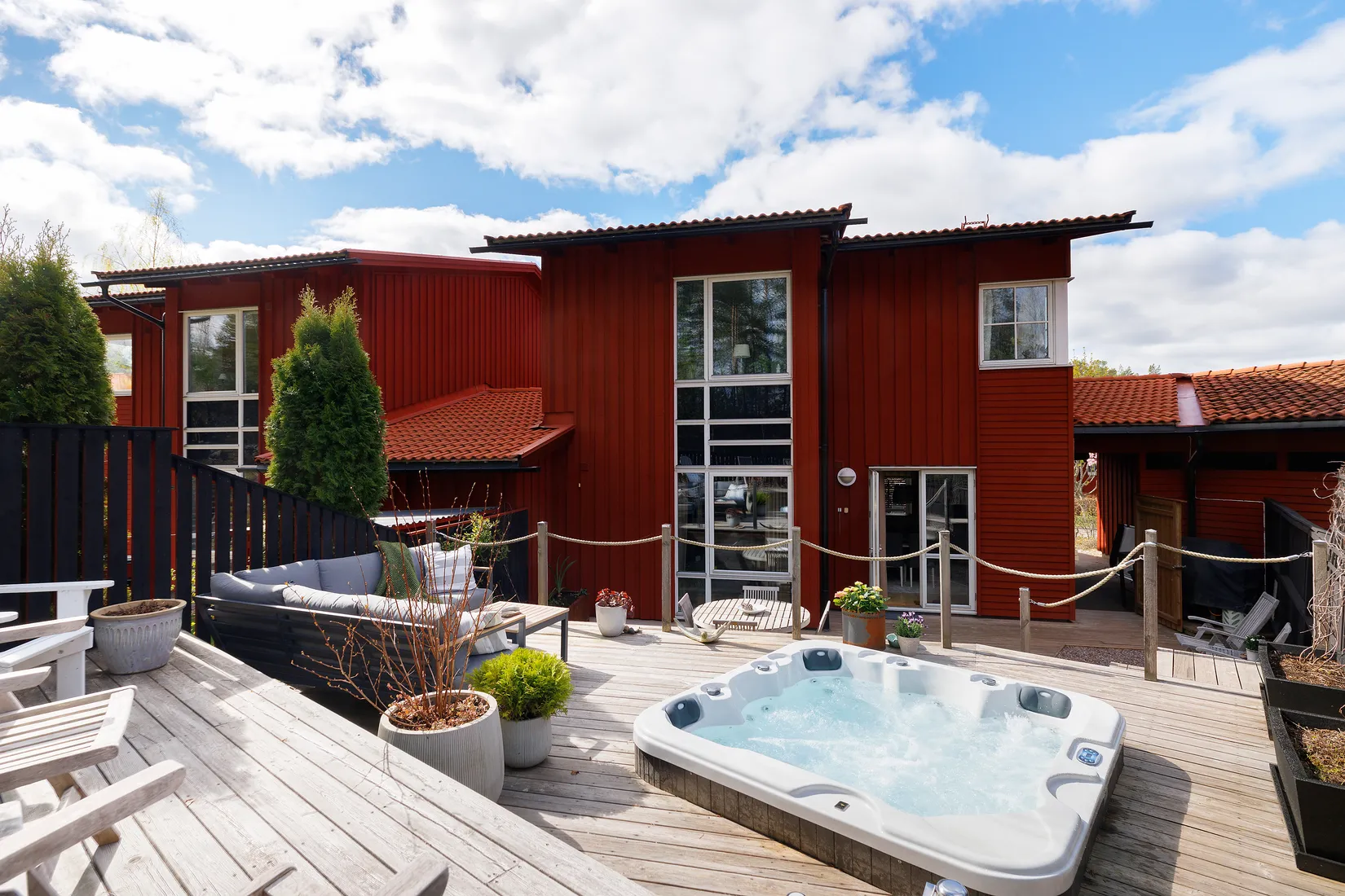 Radhus, Enbacksvägen 6, Pilsbo, Sigtuna