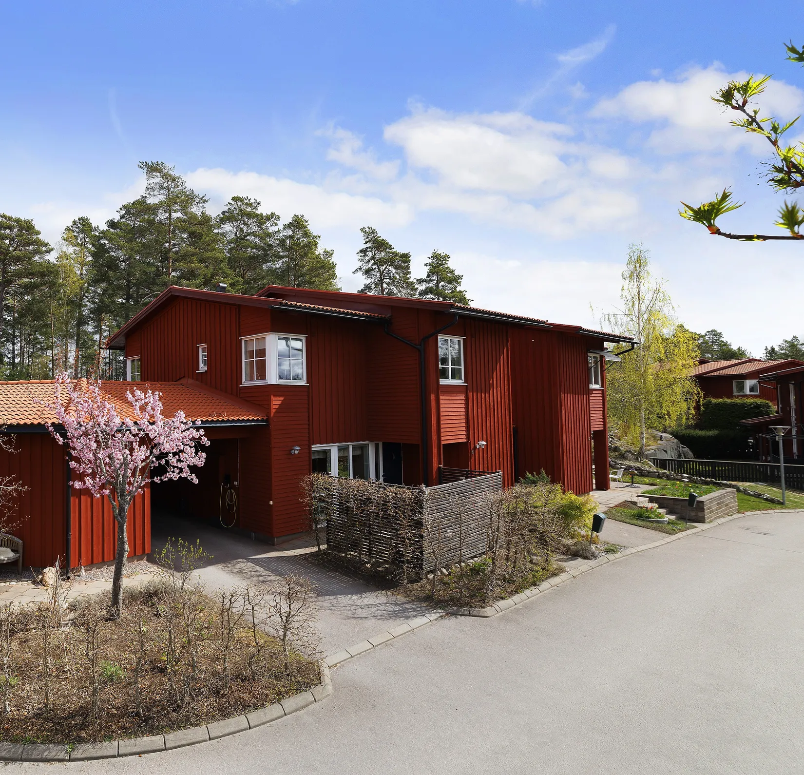 Radhus, Enbacksvägen 6, Pilsbo, Sigtuna