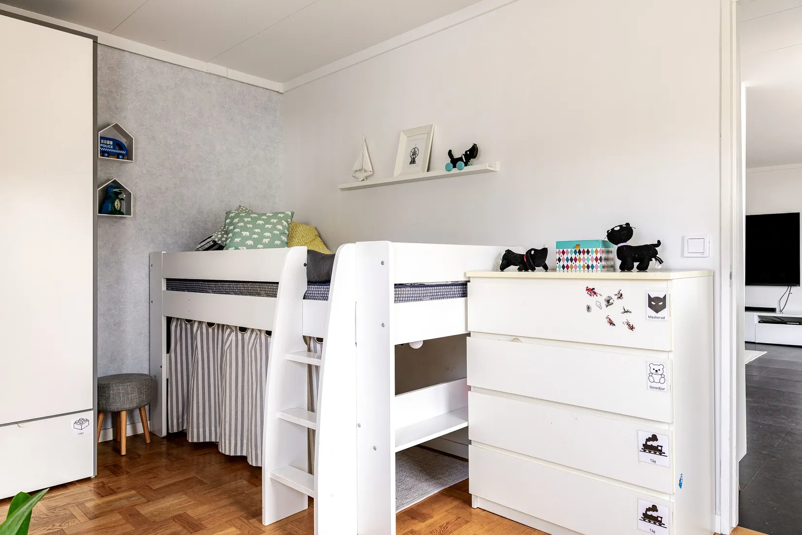 Villa, Silvavägen 15, Stenhamra, Ekerö