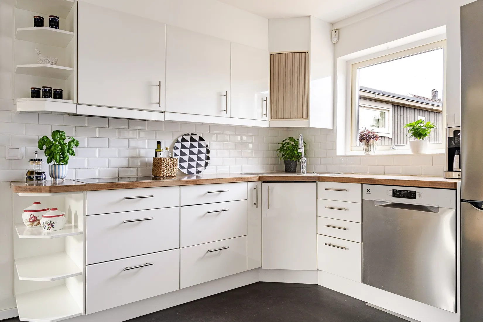 Villa, Silvavägen 15, Stenhamra, Ekerö