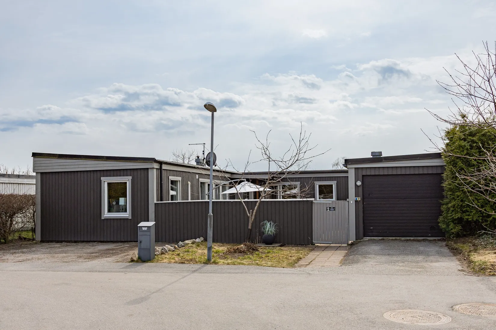 Villa, Silvavägen 15, Stenhamra, Ekerö