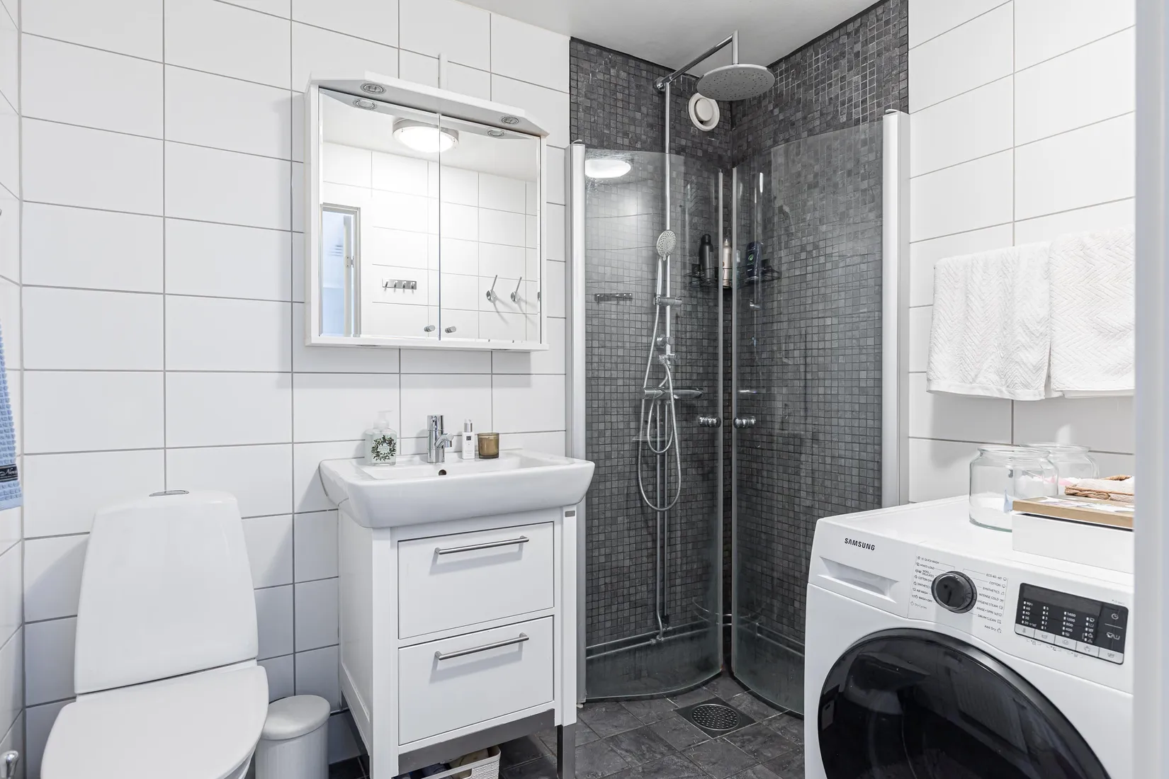 Bostadsrätt, Nygårdsgatan 16, Karlsdal, Västerås