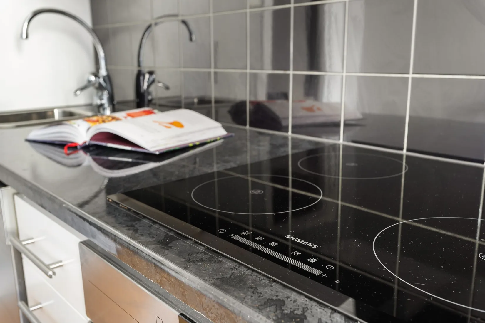 Bostadsrätt, Tulegatan 6 D, Centrala Sundbyberg, Stockholm