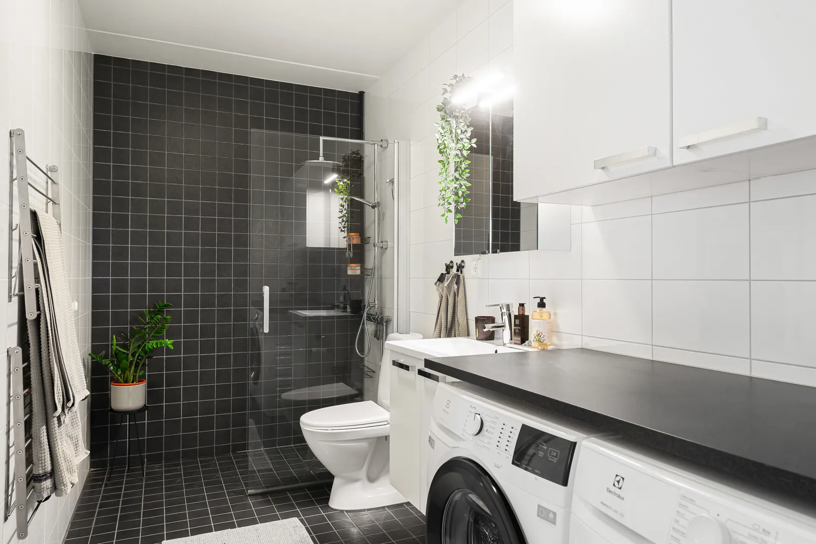 Bostadsrätt, Mariehällstorget 7, 4 tr., Bromma / Annedal, Stockholm