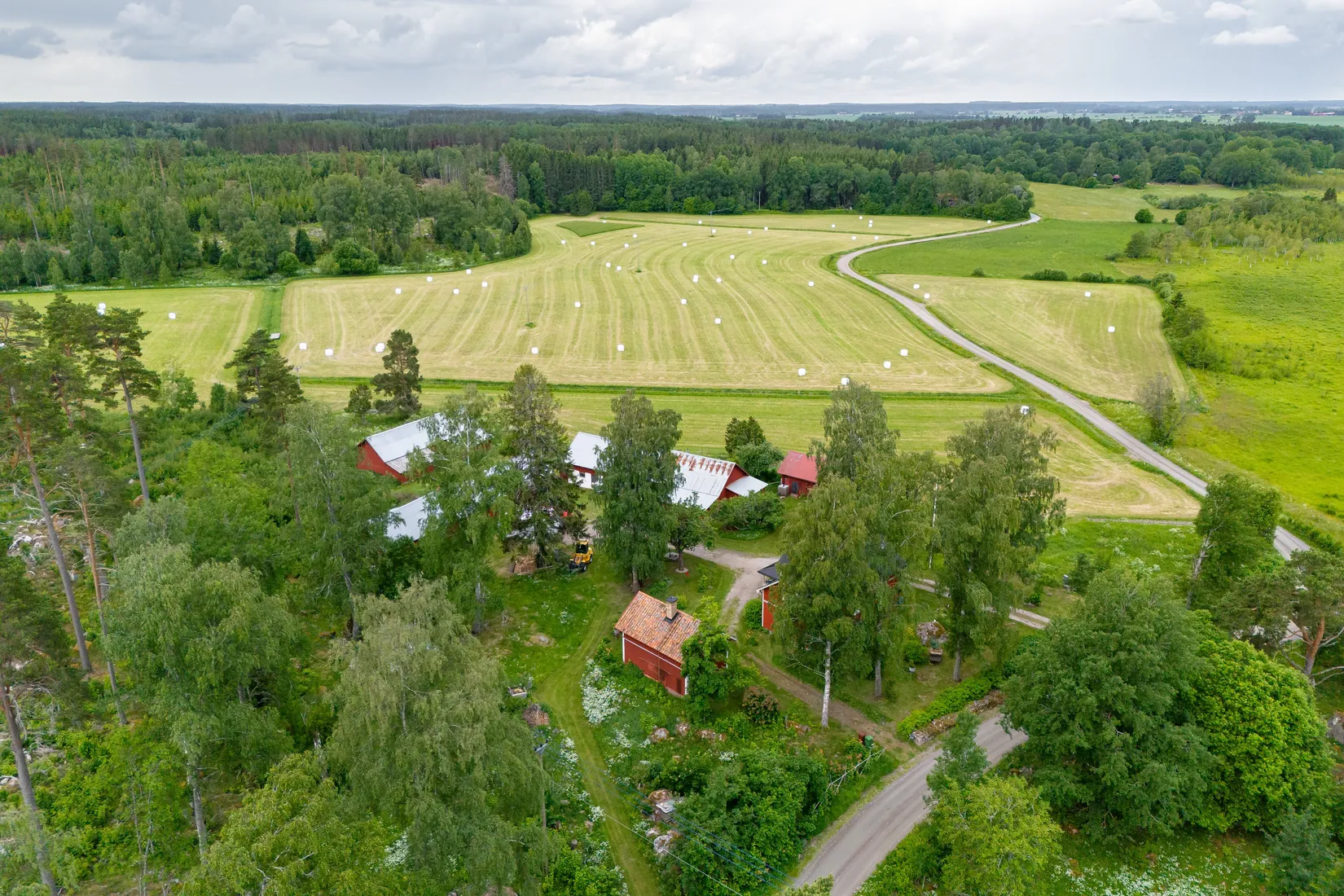 Gård/Skog, Smultrongärde 302, Örbyhus, Tierp