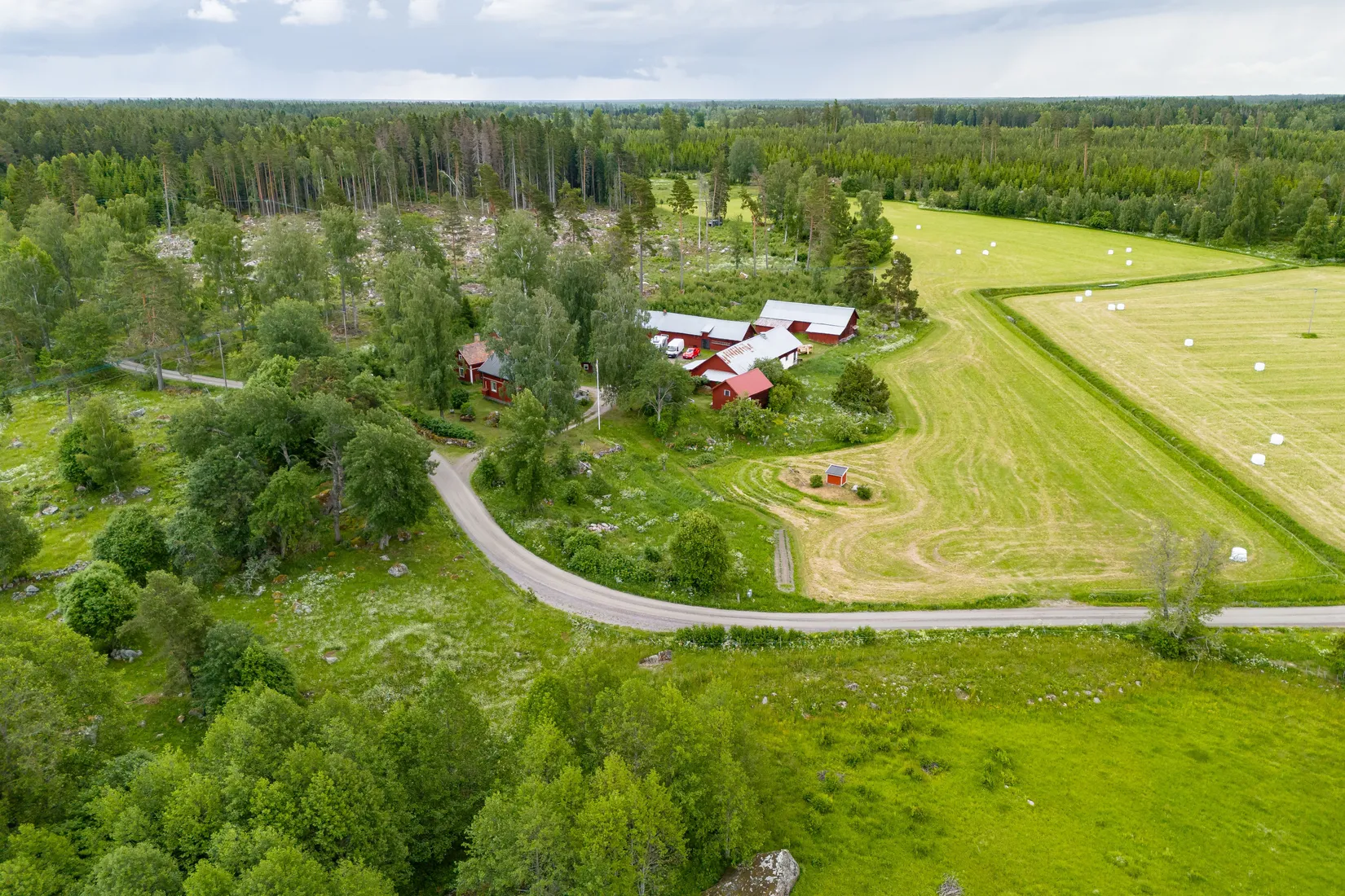 Gård/Skog, Smultrongärde 302, Örbyhus, Tierp