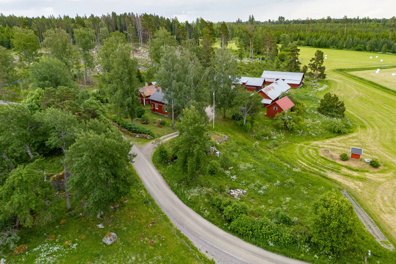 Gård/Skog, Smultrongärde 302, Örbyhus, Tierp