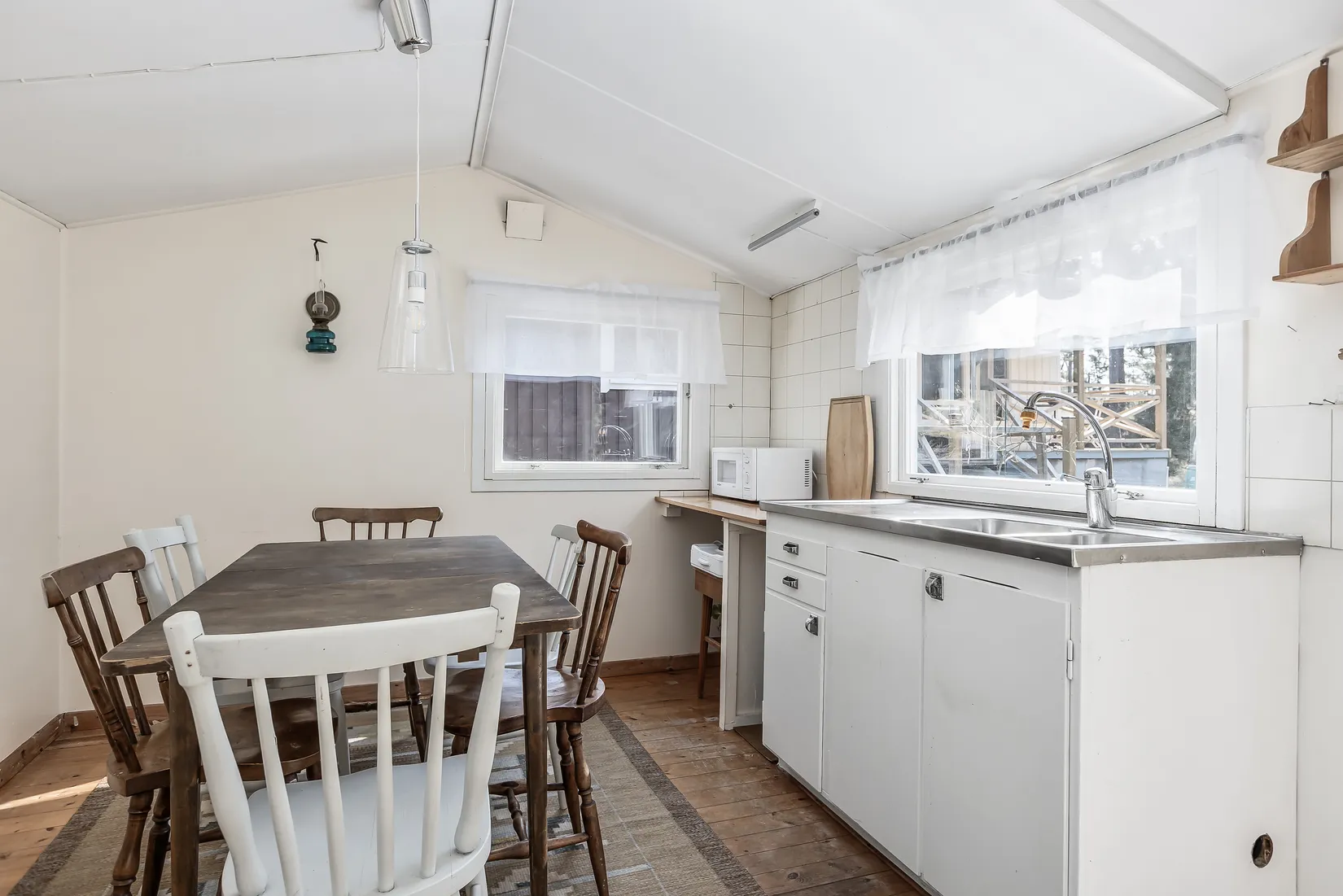 Villa, Uddsjövägen 3, Guldboda, Haninge