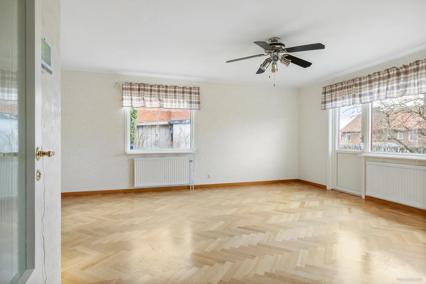 Villa, Roddaregatan 14, Fredriksberg, Vänersborg