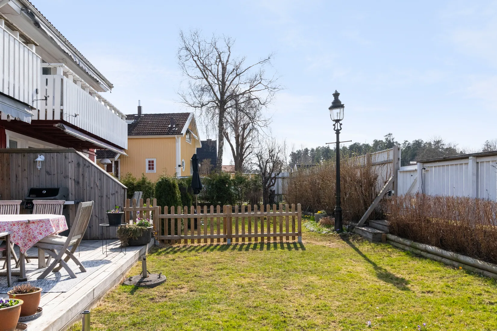 Villa, Radhus, Norrgårdsvägen 11B, Spånga - Solhem, Stockholm