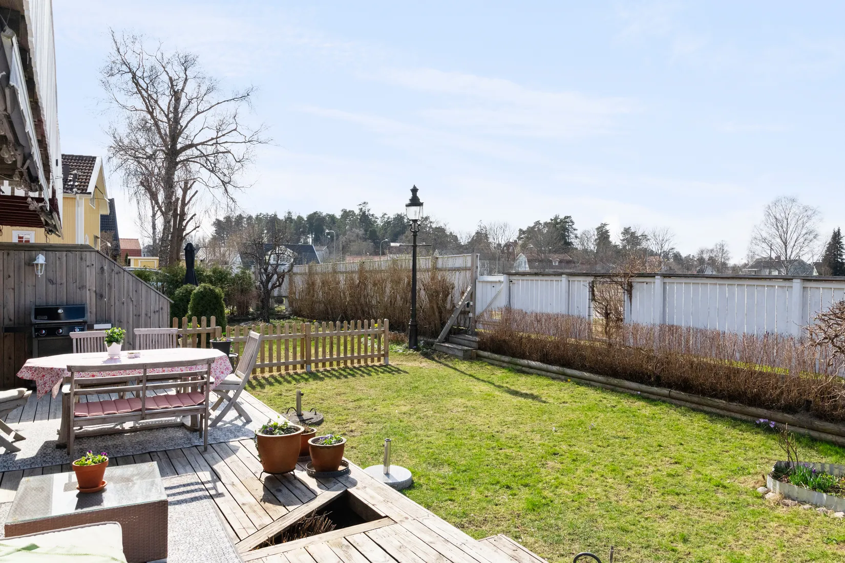 Villa, Radhus, Norrgårdsvägen 11B, Spånga - Solhem, Stockholm