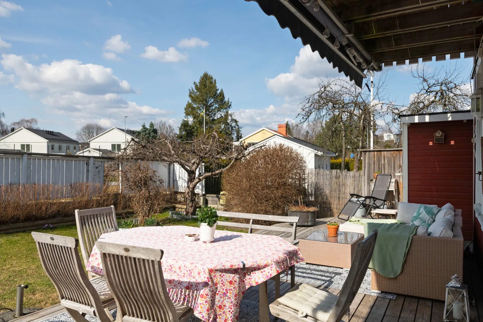 Villa, Radhus, Norrgårdsvägen 11B, Spånga - Solhem, Stockholm