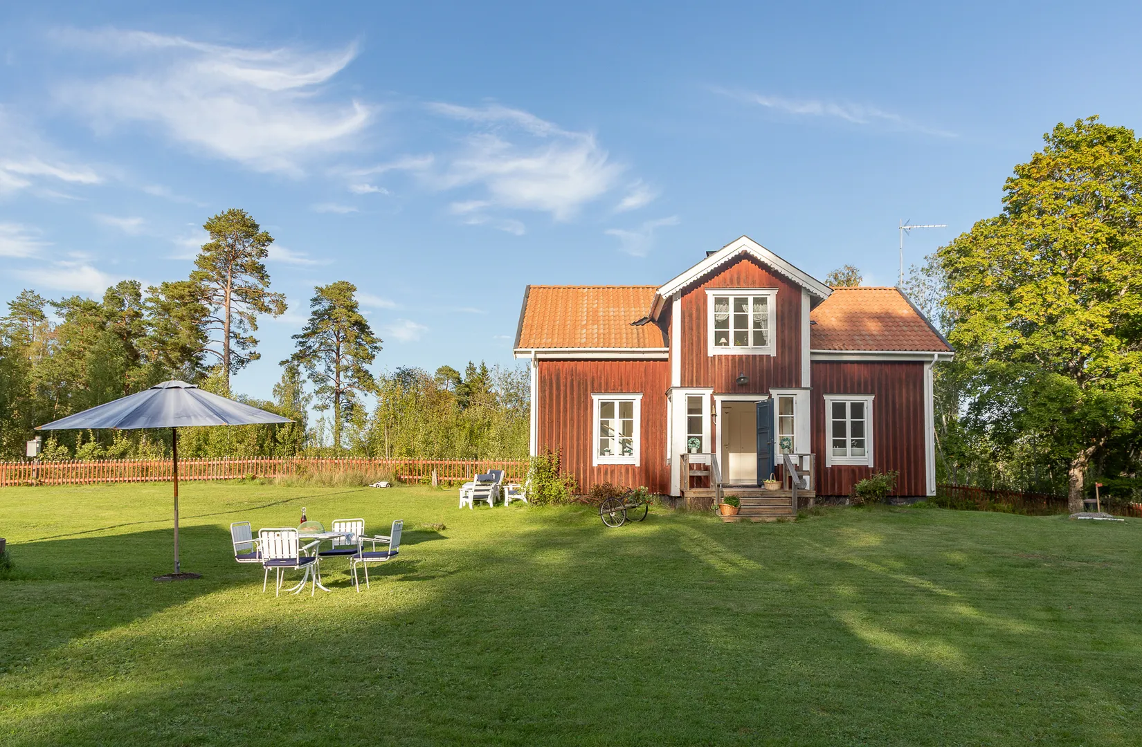 Gård/Skog, Semesterhemsvägen 9, Trästa - Grisslehamn, Norrtälje