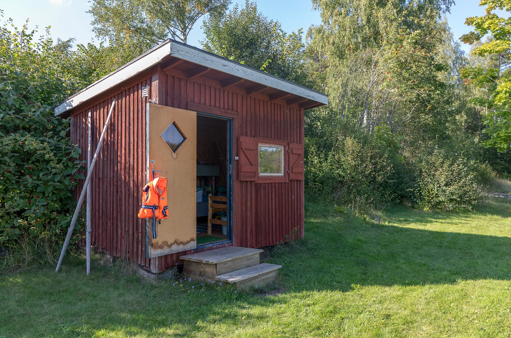 Gård/Skog, Semesterhemsvägen 9, Trästa - Grisslehamn, Norrtälje