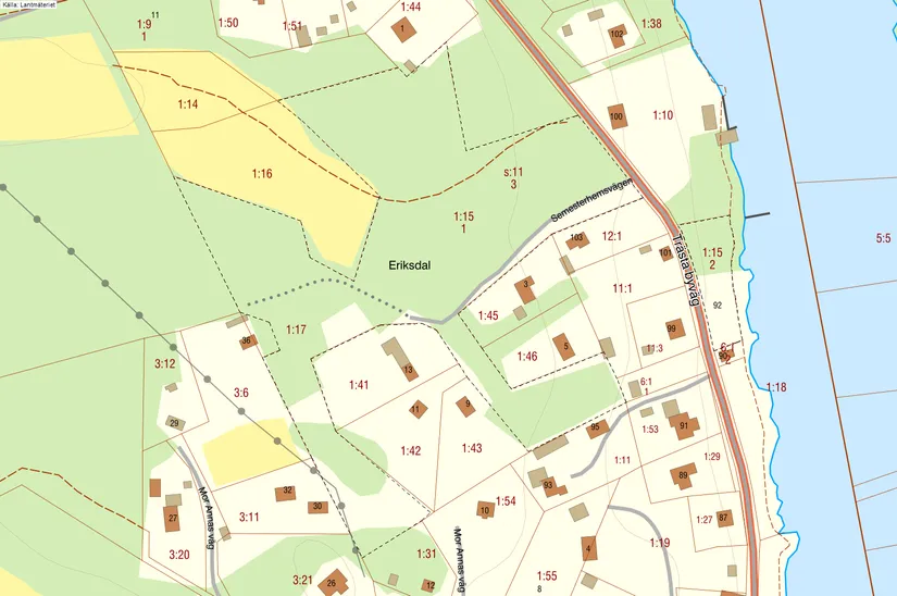 Gård/Skog, Semesterhemsvägen 9, Trästa - Grisslehamn, Norrtälje