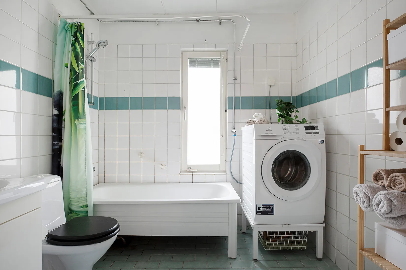 Bostadsrätt, Ringvägen 16, markplan, Kungsängen centrum, Upplands-Bro