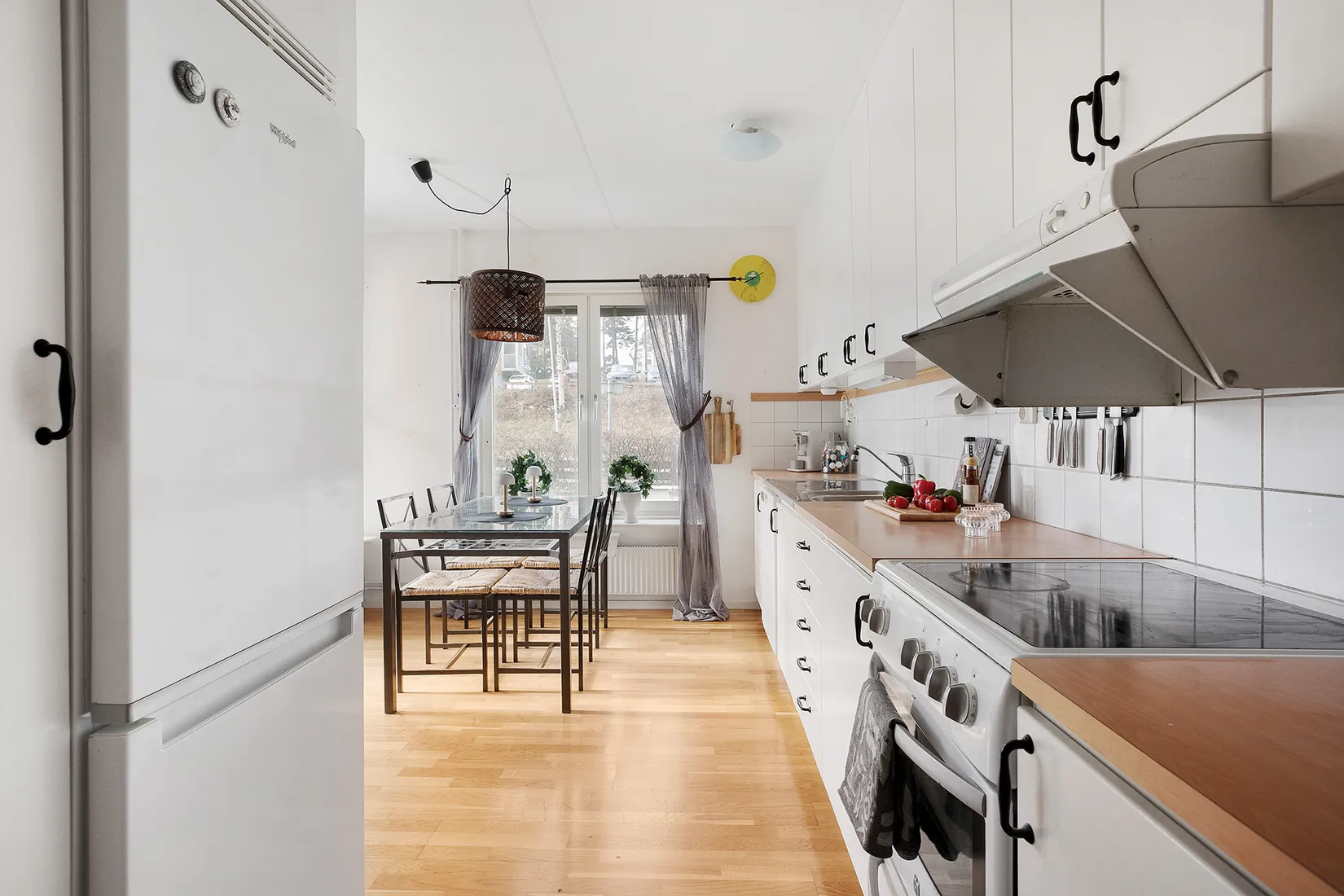 Bostadsrätt, Ringvägen 16, markplan, Kungsängen centrum, Upplands-Bro