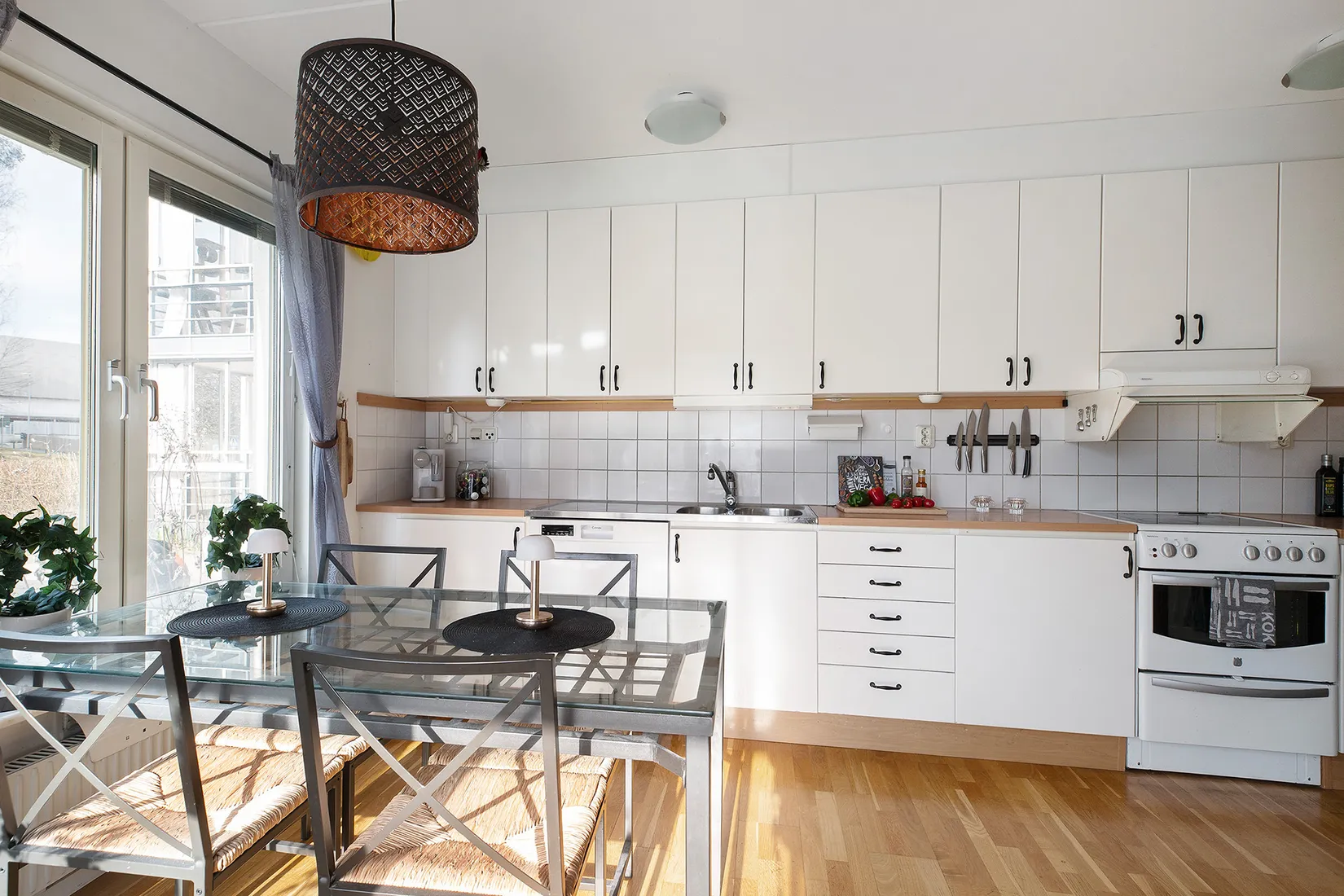 Bostadsrätt, Ringvägen 16, markplan, Kungsängen centrum, Upplands-Bro