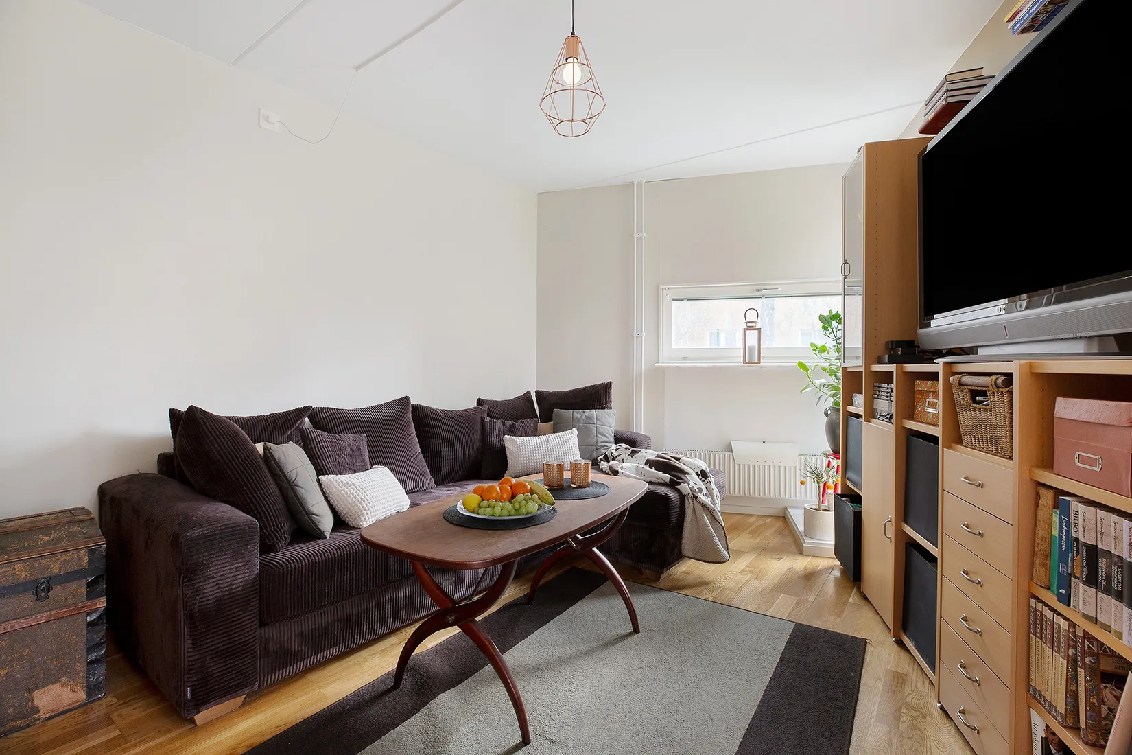 Bostadsrätt, Ringvägen 16, markplan, Kungsängen centrum, Upplands-Bro