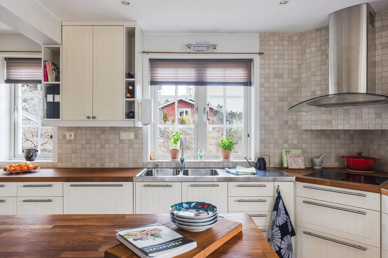 Villa, HAMNVÄGEN 6, Lervik, Österåker