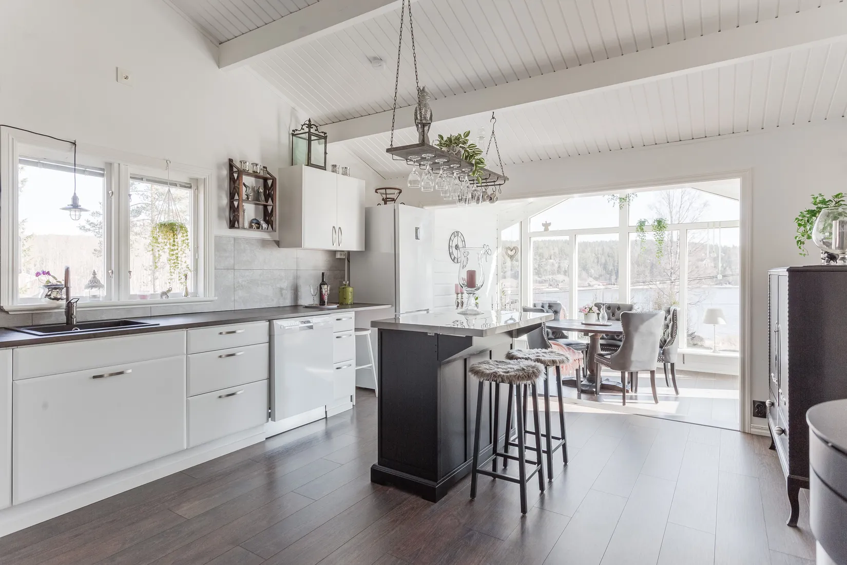 Villa, Bänkåsviken 210, Sundsvall