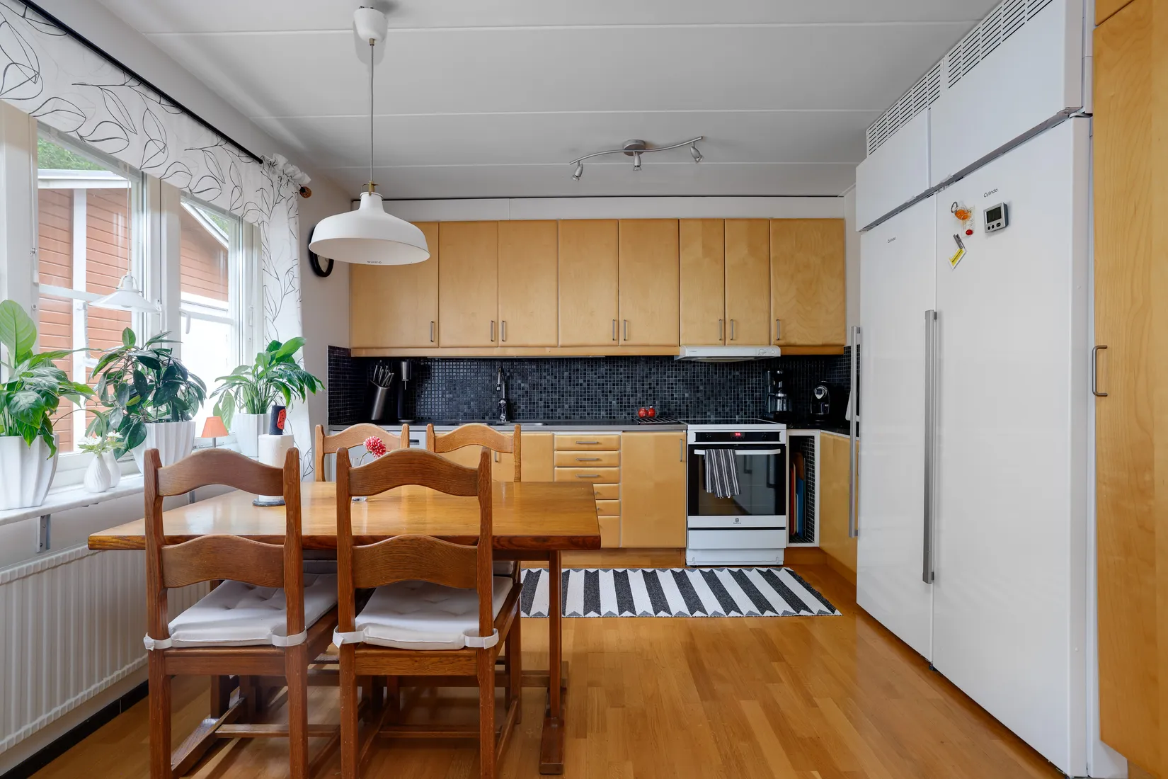 Villa, Brevduvegatan 78, Björkhaga, Örebro