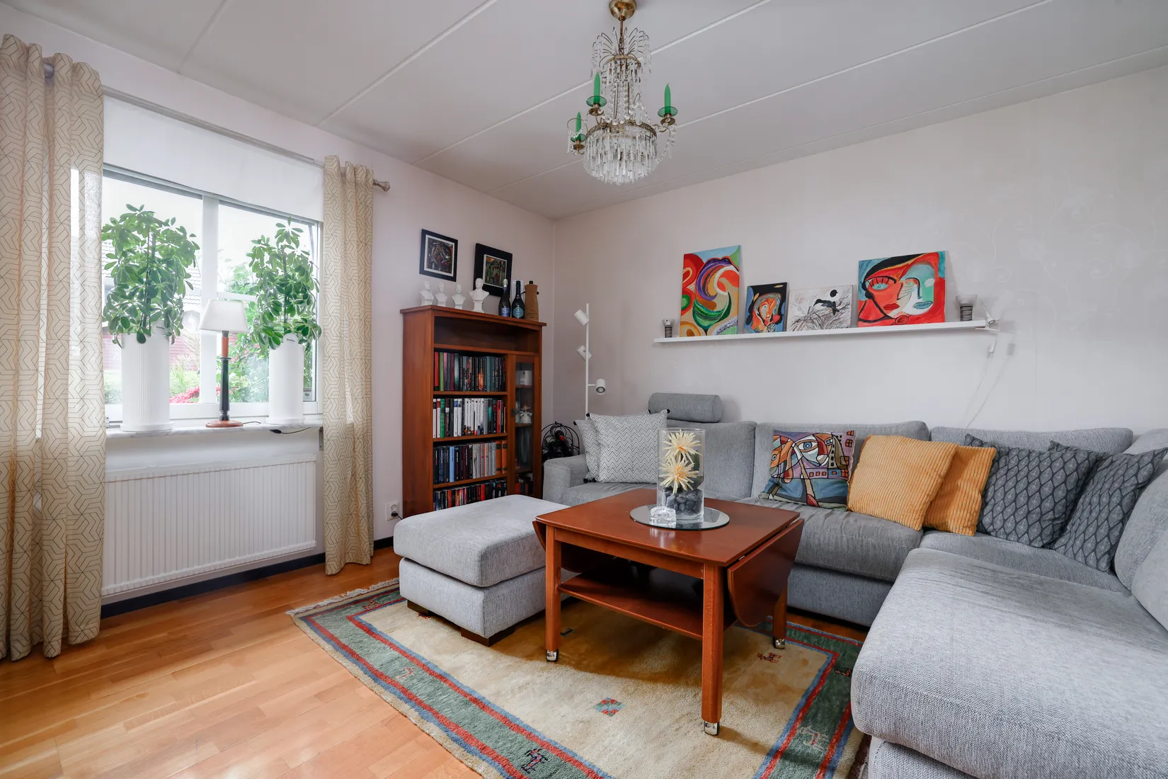 Villa, Brevduvegatan 78, Björkhaga, Örebro