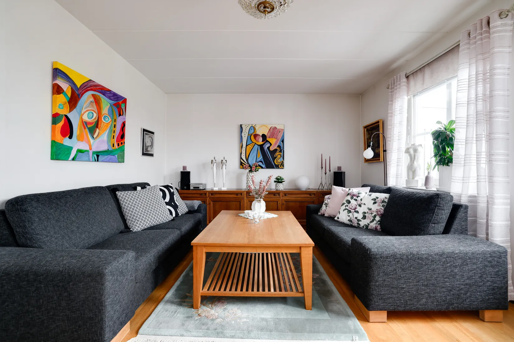 Villa, Brevduvegatan 78, Björkhaga, Örebro