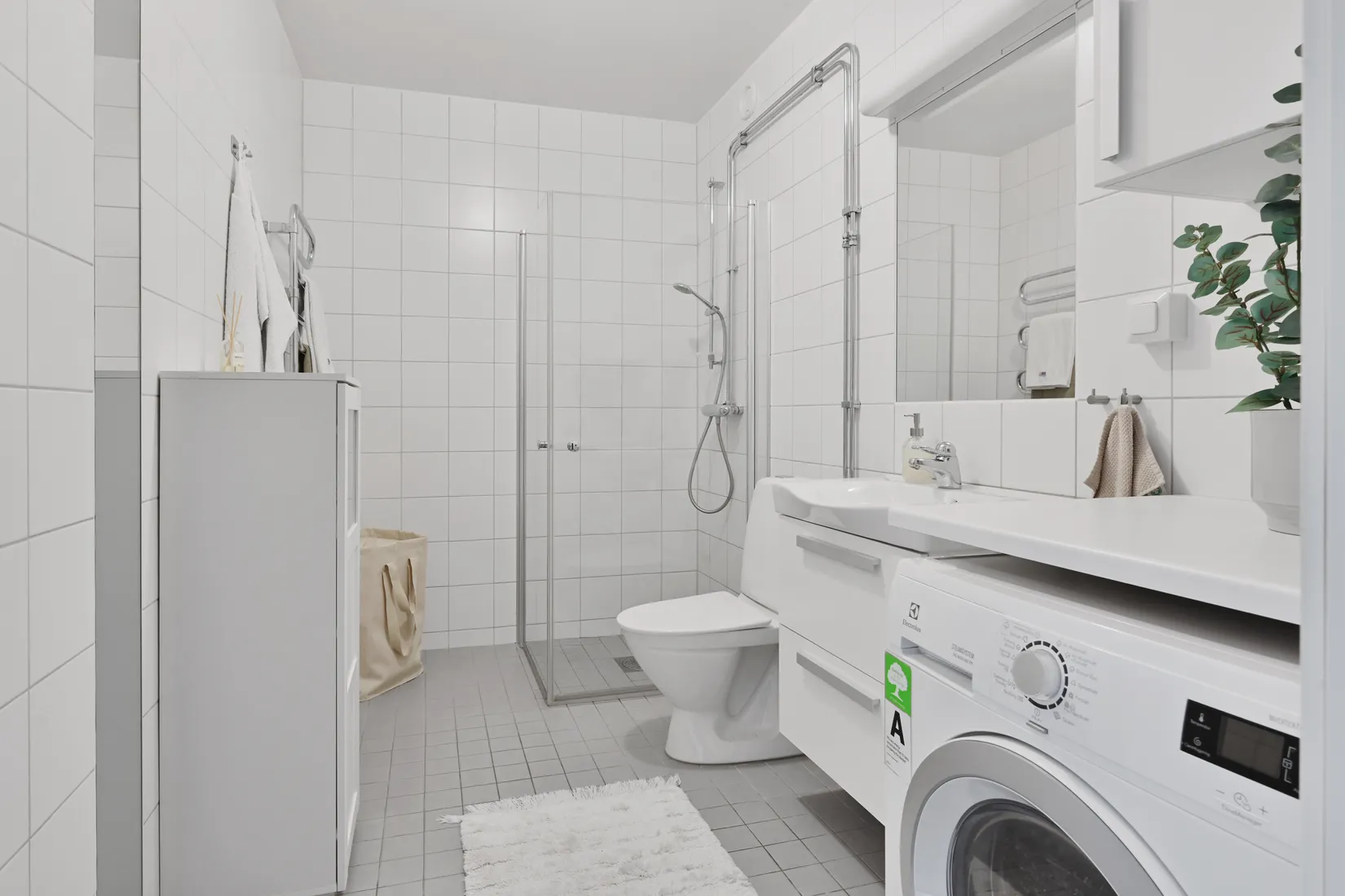 Bostadsrätt, Stationsgatan 2 A 1 tr, Märsta Centralt, Sigtuna