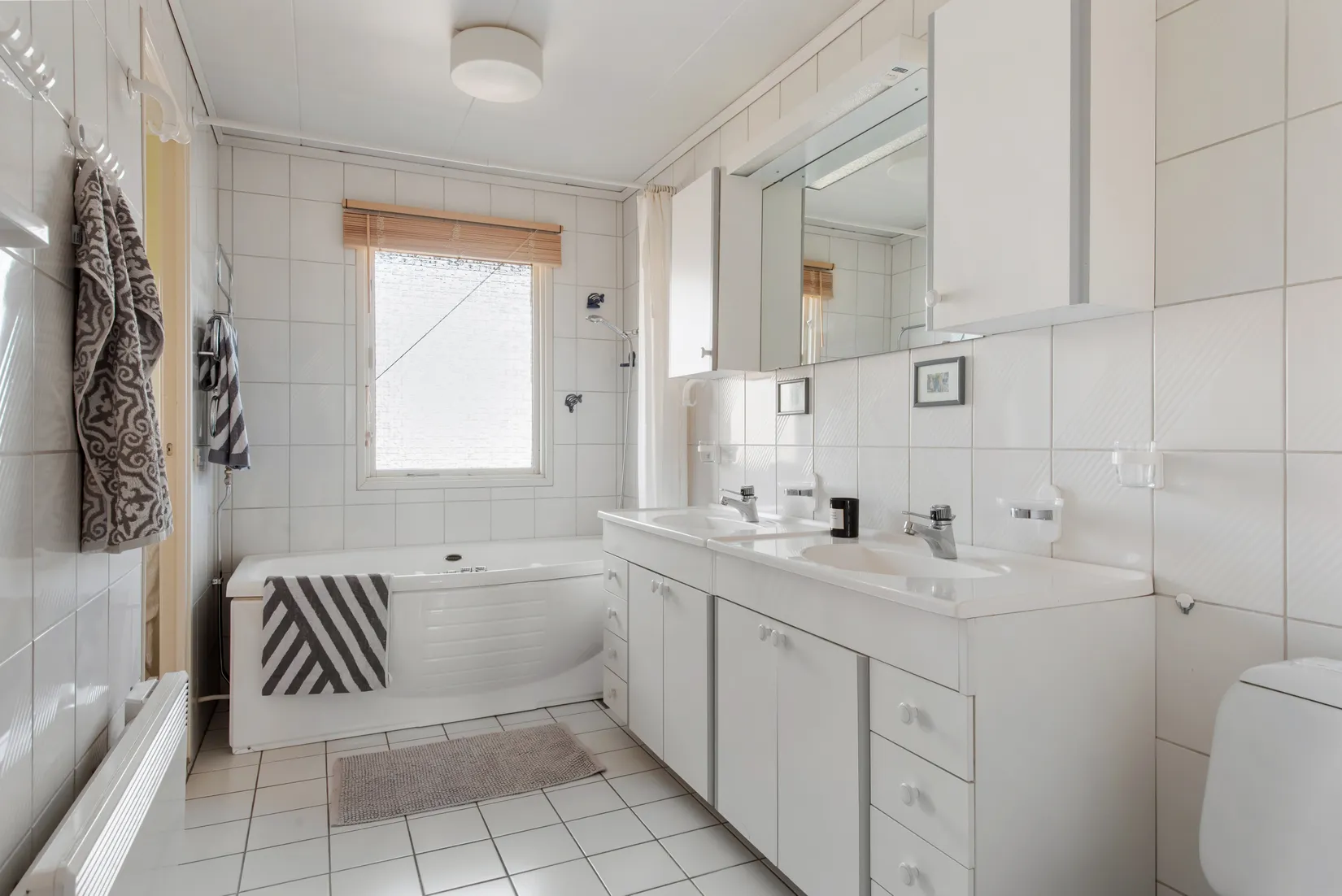 Villa, Enstavägen 57, Ensta, Täby