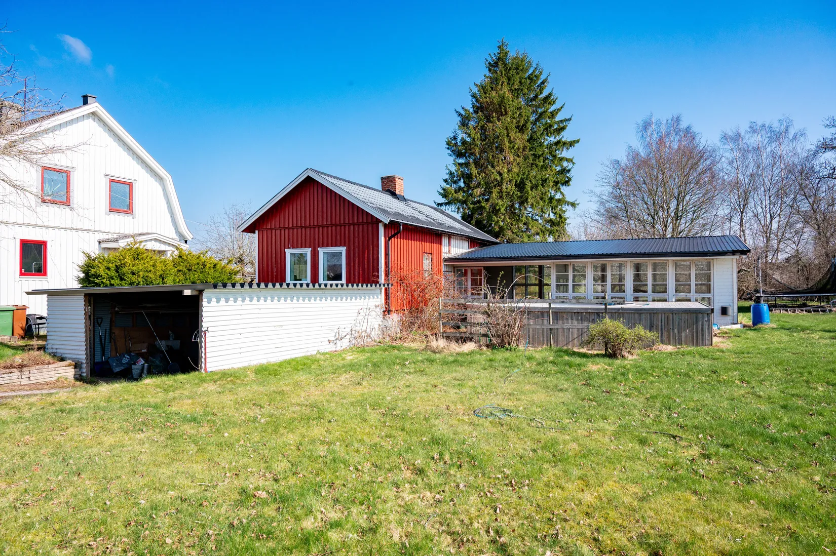 Villa, Skogsvägen 1, Emtunga, Vara