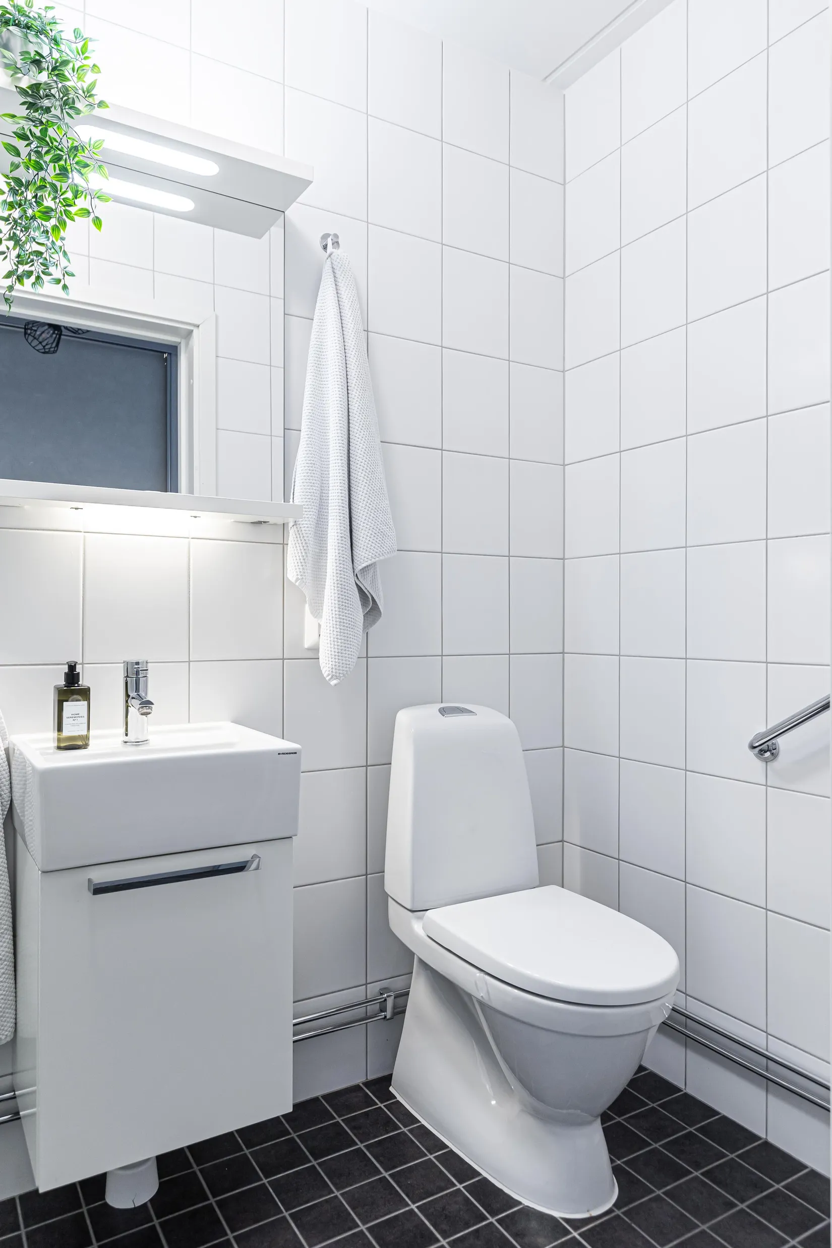 Bostadsrätt, Råsegelgatan 12, Öster Mälarstrand, Västerås