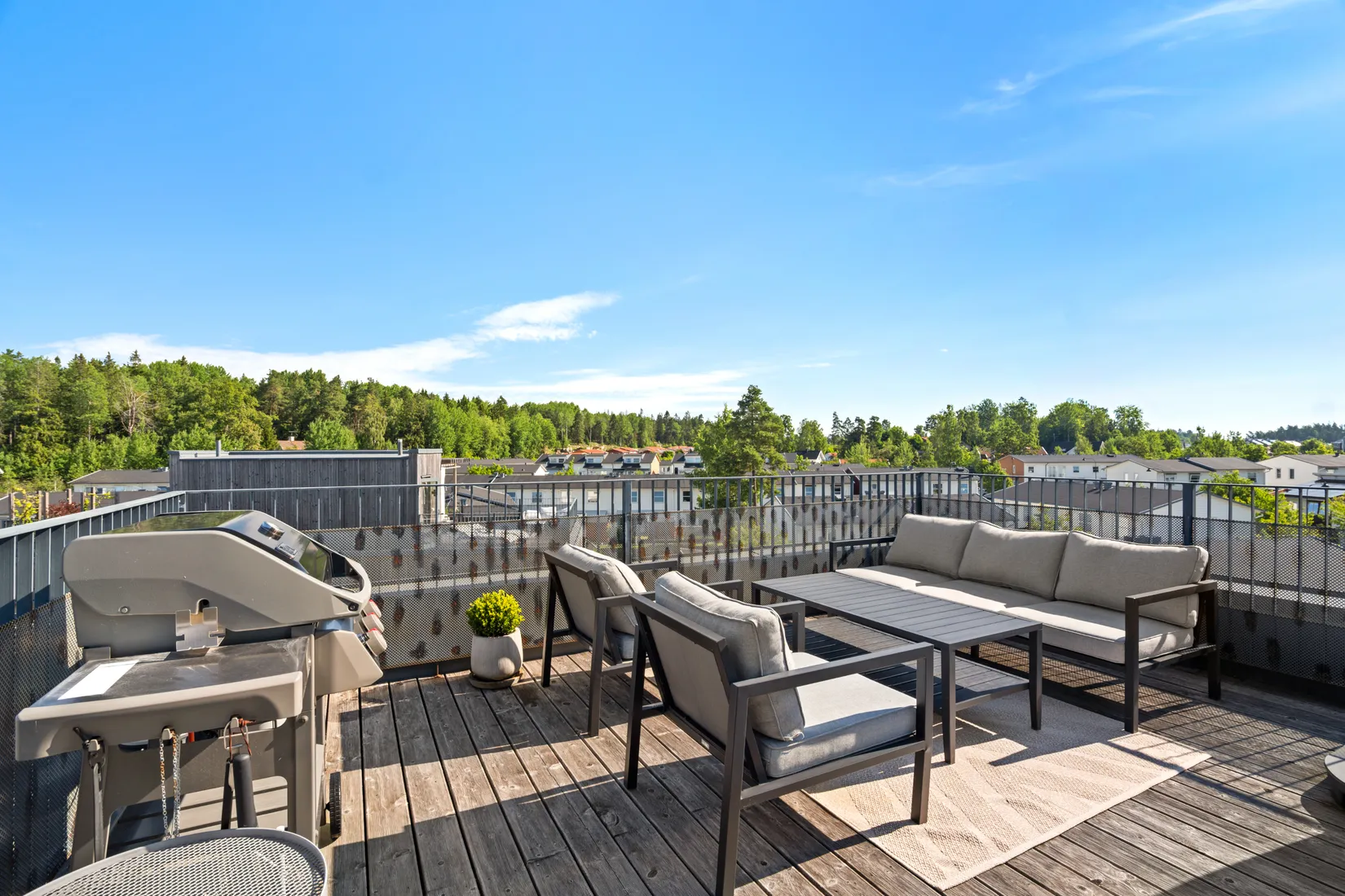 Radhus, Kvittenvägen 8, Vistaberg, Huddinge