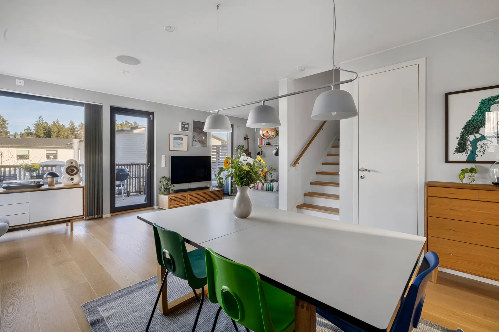 Radhus, Kvittenvägen 8, Vistaberg, Huddinge