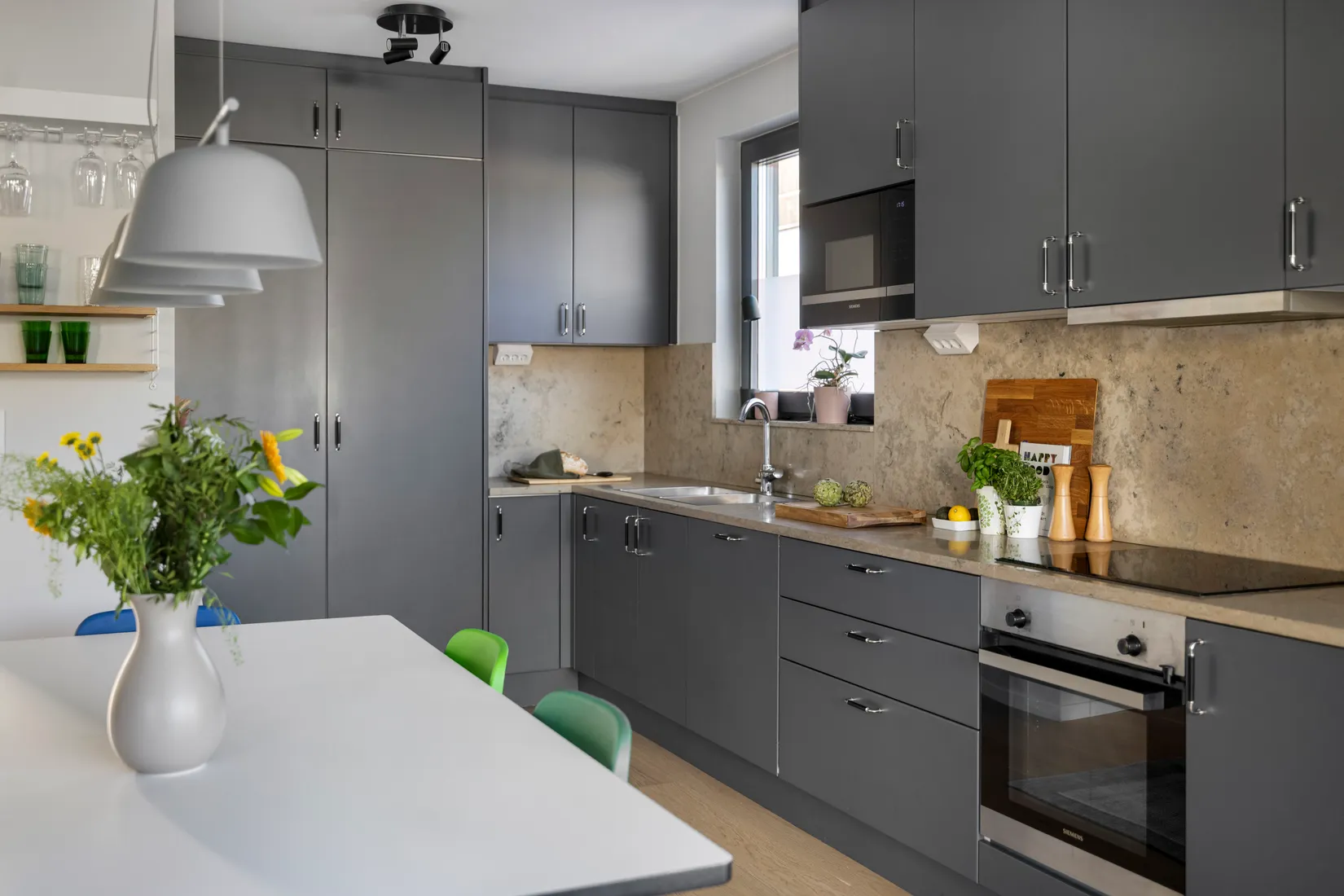 Radhus, Kvittenvägen 8, Vistaberg, Huddinge