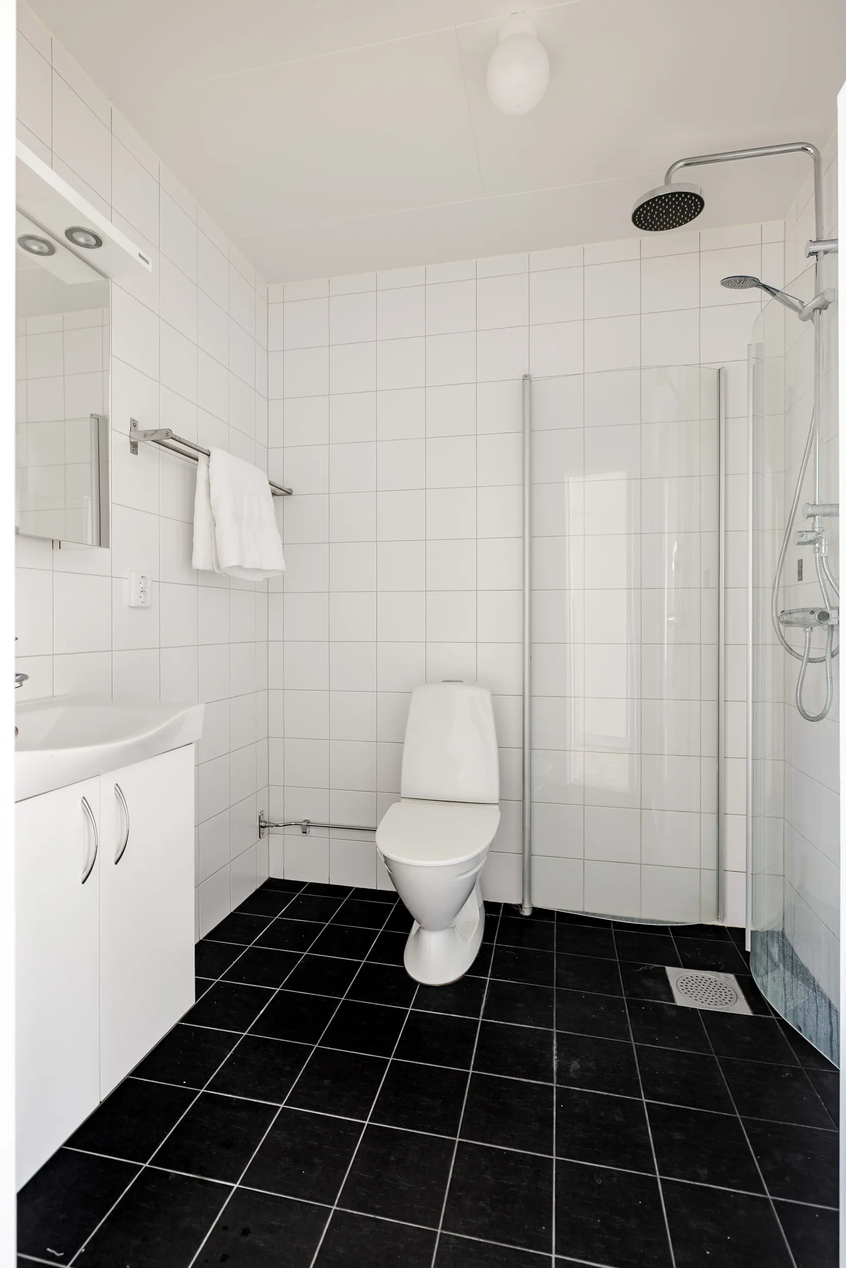 Bostadsrätt, Radhus, Britta Hazelius väg 22, Lilla Källviken, Falun