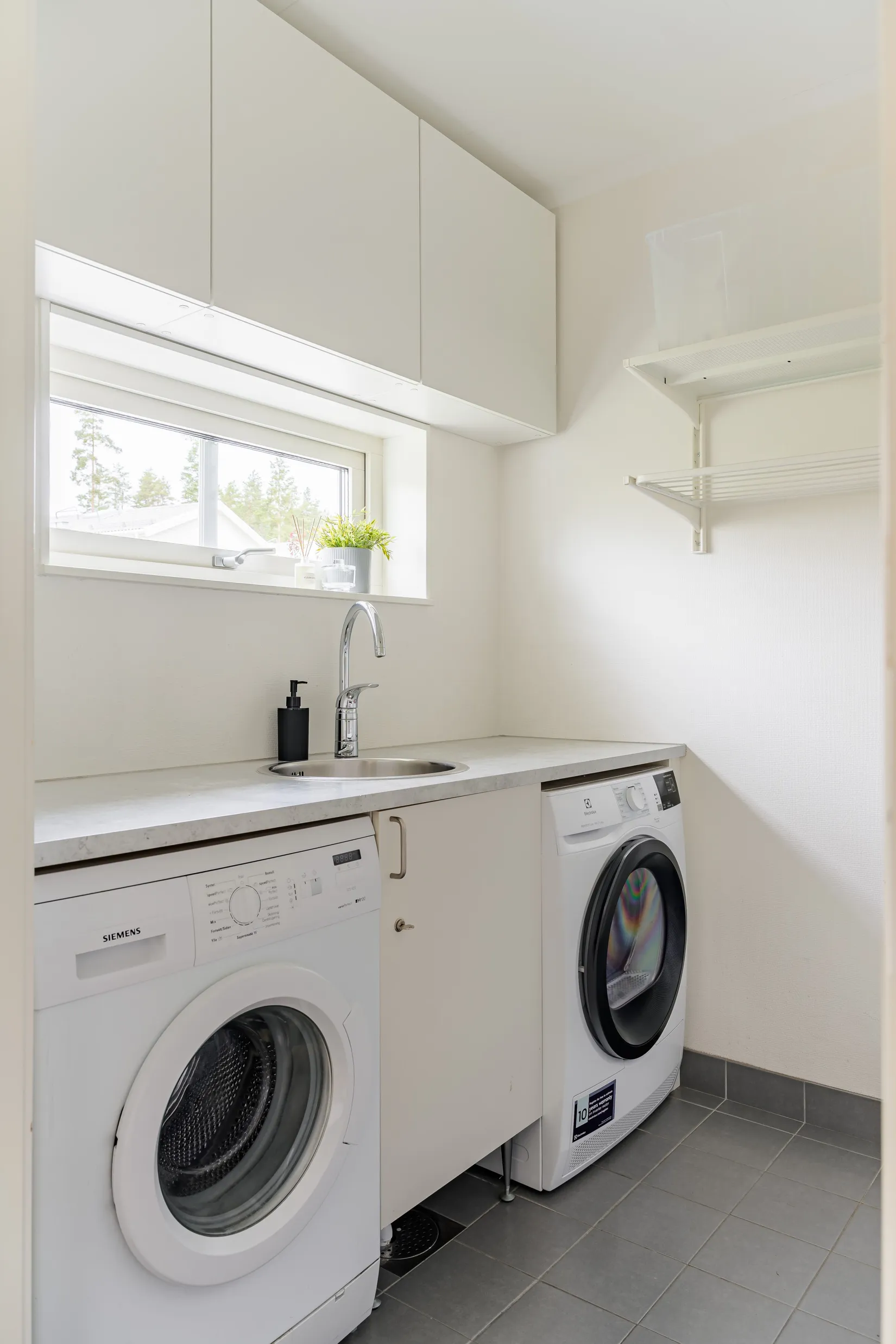 Bostadsrätt, Radhus, Britta Hazelius väg 22, Lilla Källviken, Falun